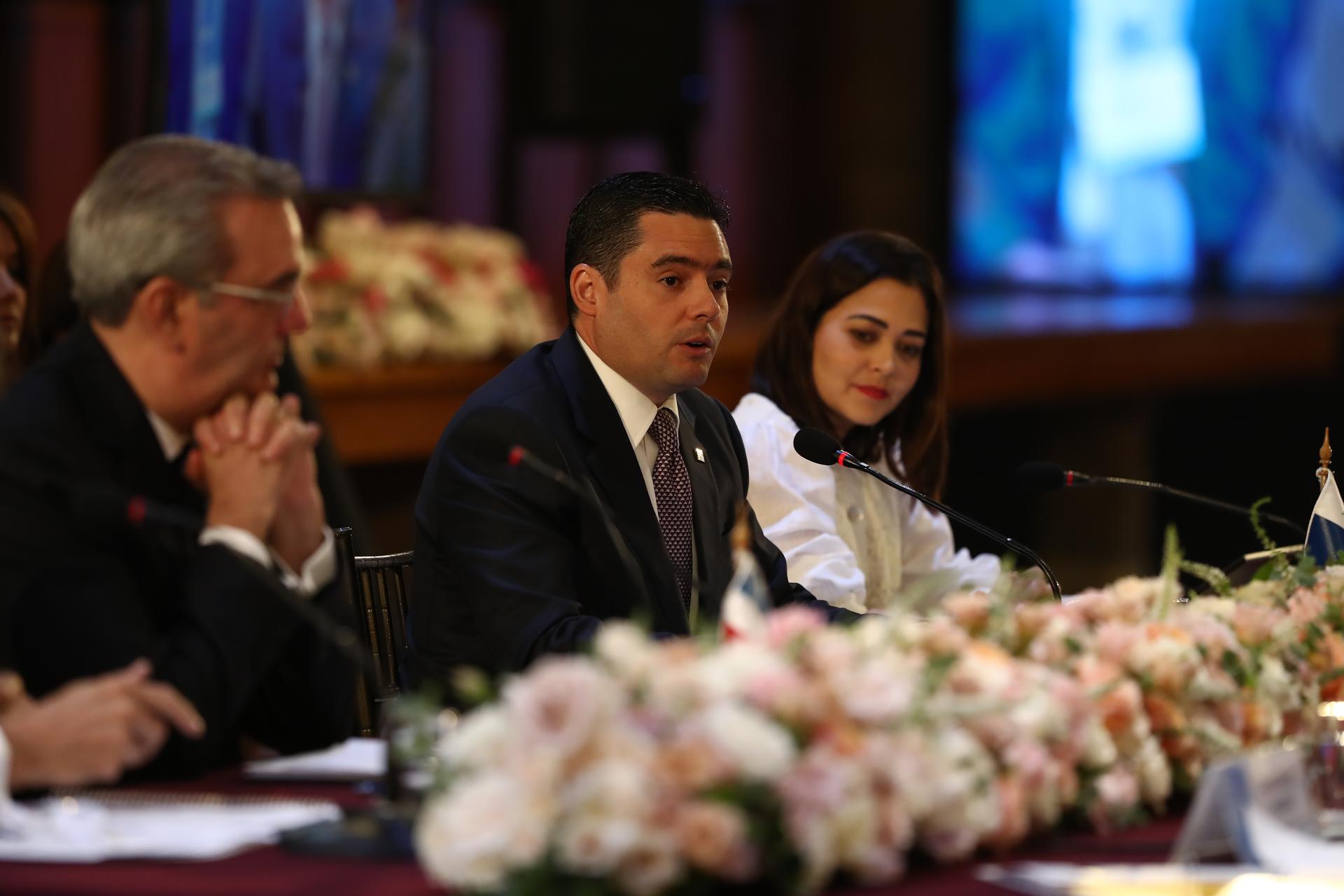 El vicepresidente de Panamá viajó a Ecuador para la reunión de la alianza democrática