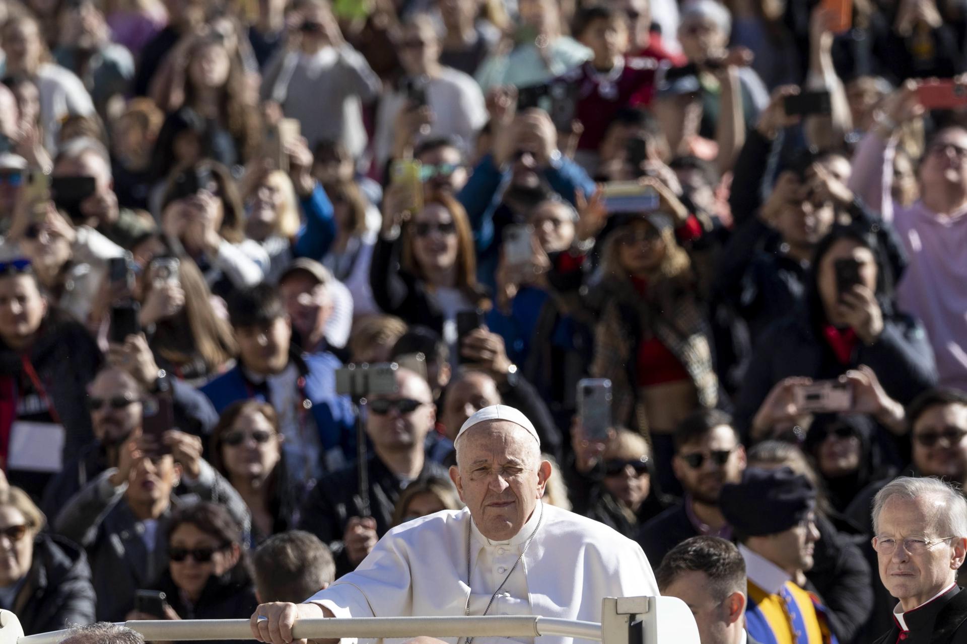 El papa amenazó con el “infierno” a los fieles "presuntuosos" que juzgan