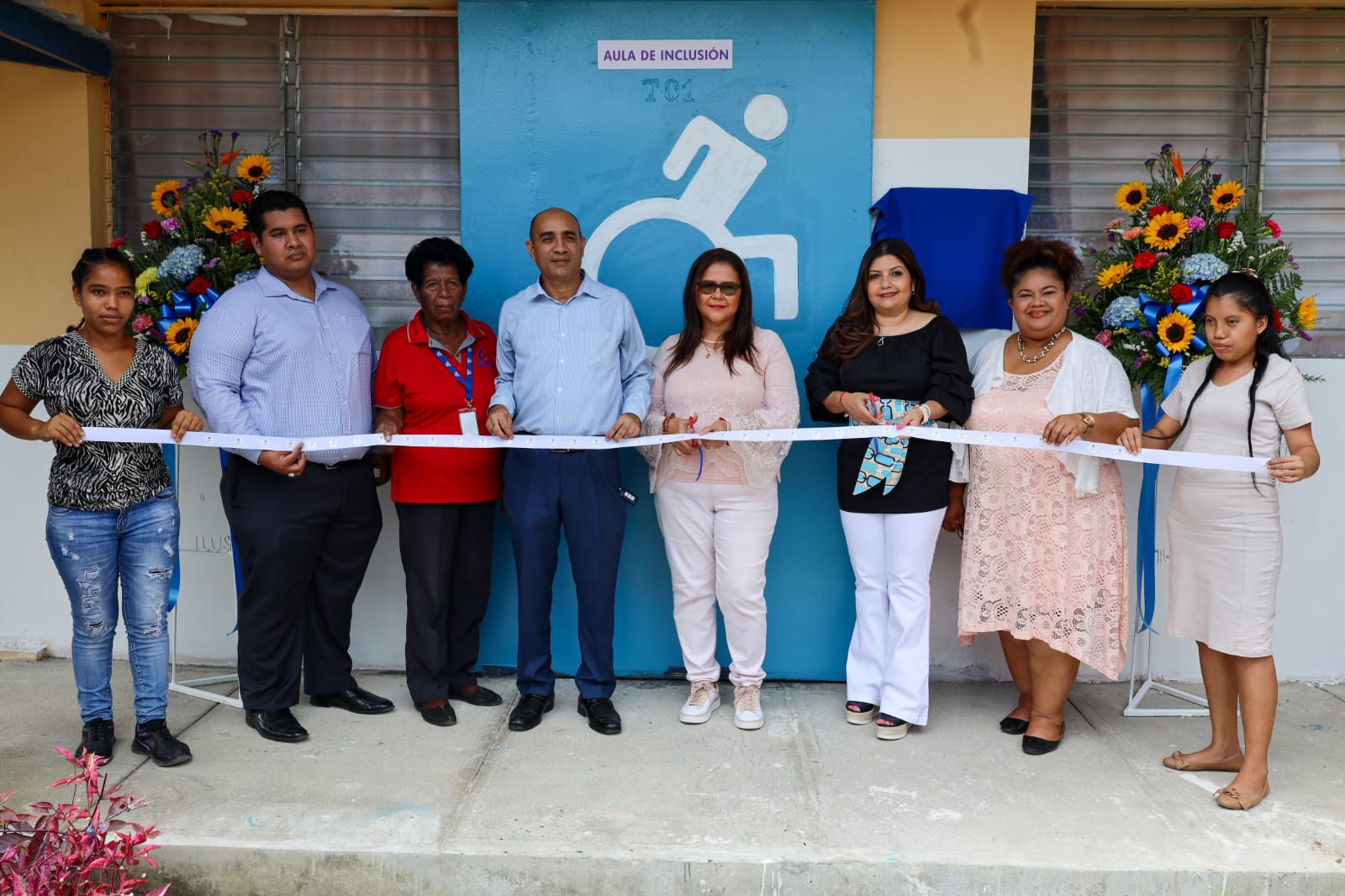 Inadeh inauguró su primera aula inclusiva