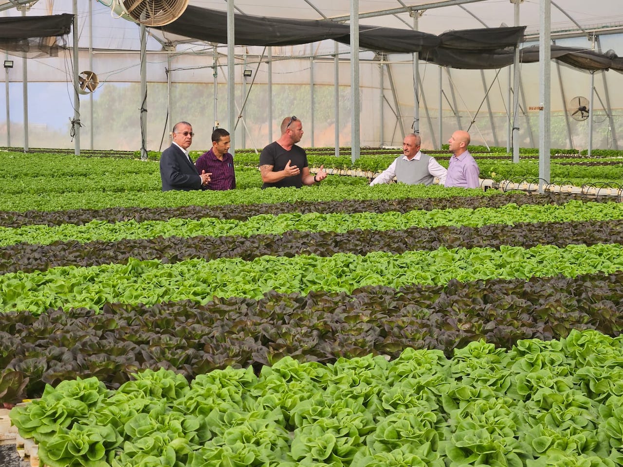 Valderrama visitó un centro de investigación agrícola en Israel