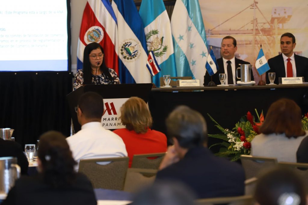 Buscan actualizar la estrategia centroamericana de facilitación de comercio y competitividad