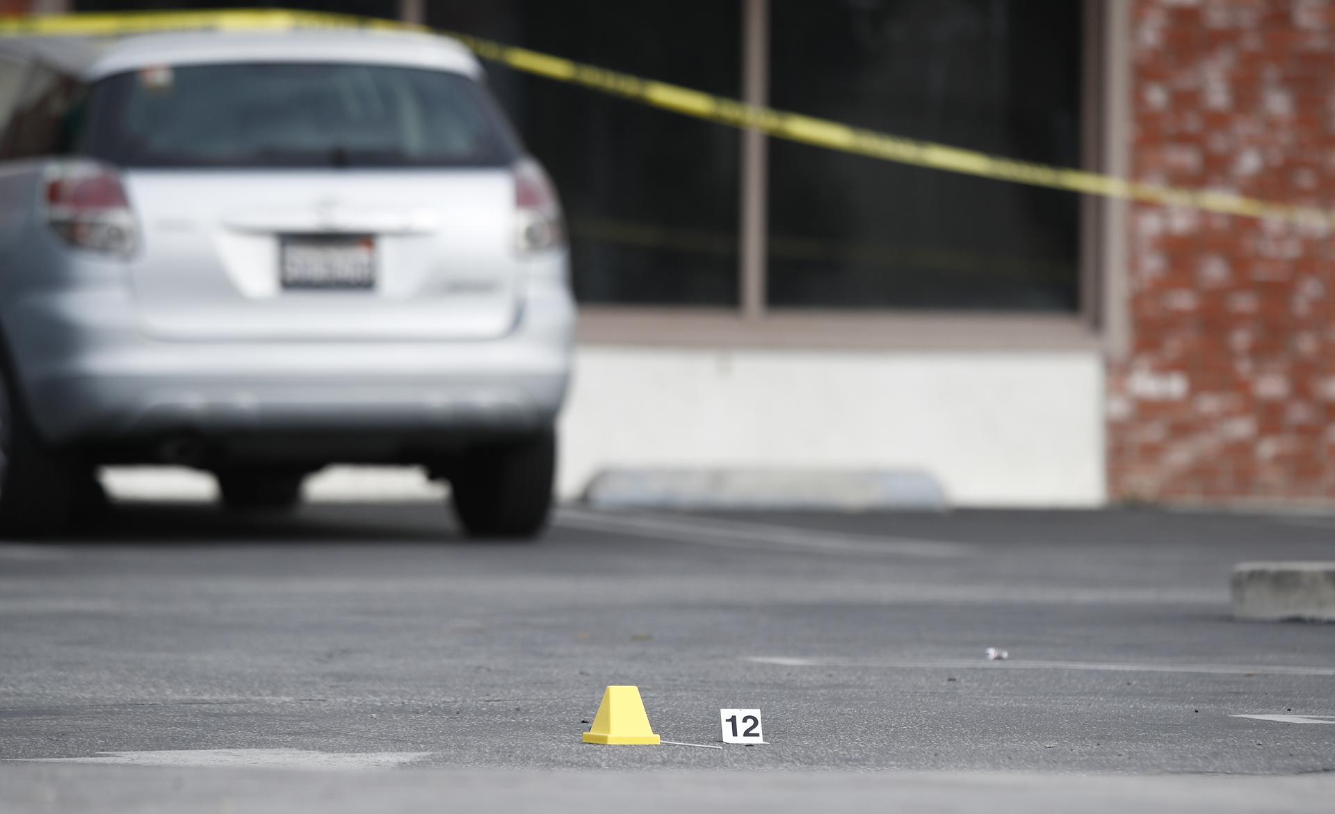 Un tiroteo en Texas deja cinco fallecidos y el autor está a la fuga