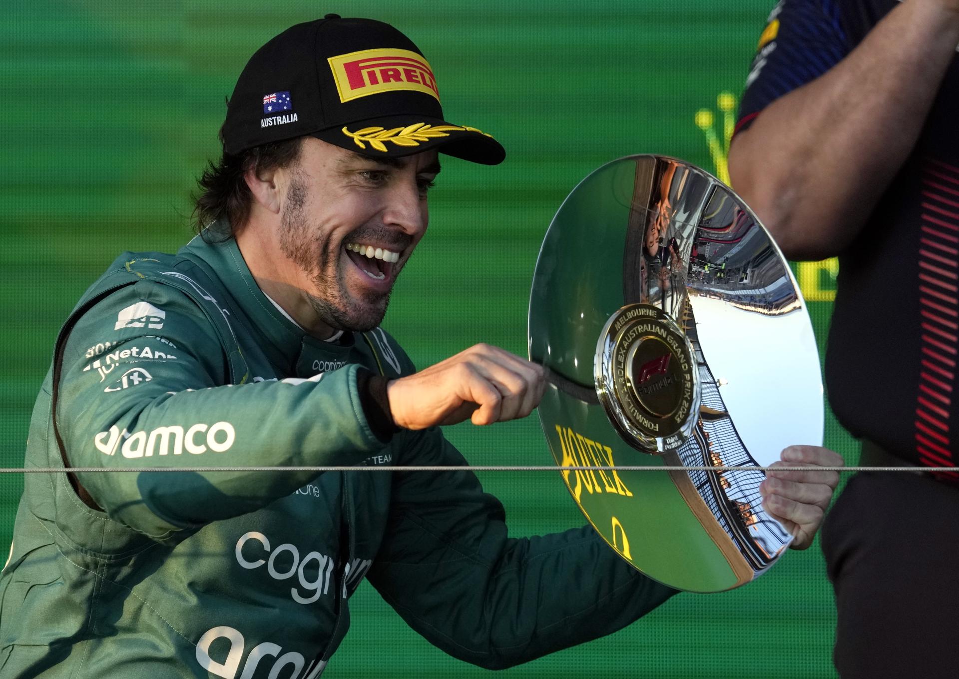 Alonso: "Ha sido una montaña rusa emocional, pero contento con el podio"