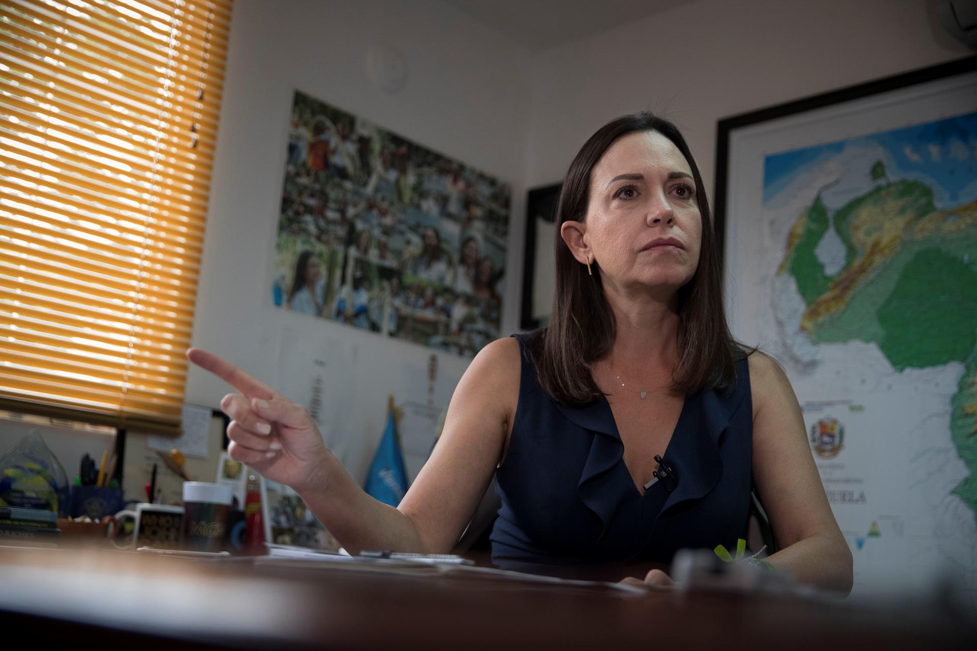 Venezuela confirma la inhabilitación de la precandidata opositora María Corina Machado
