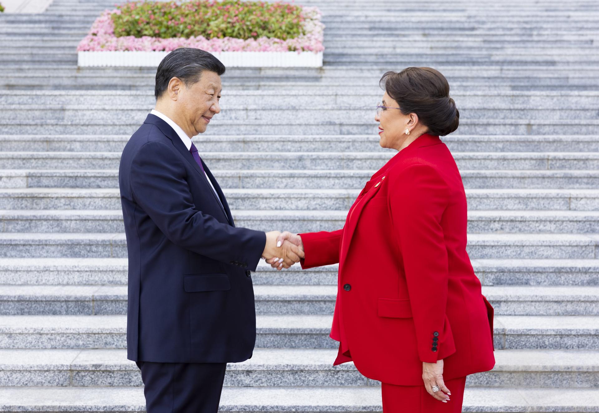 Honduras y China suscribieron 22 instrumentos para profundizar la relación bilateral