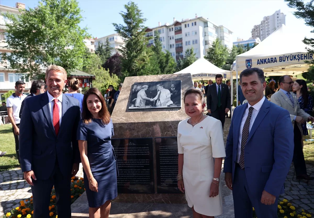 Inauguran en Turquía parque conmemorativo de los Tratados Torrijos Carter