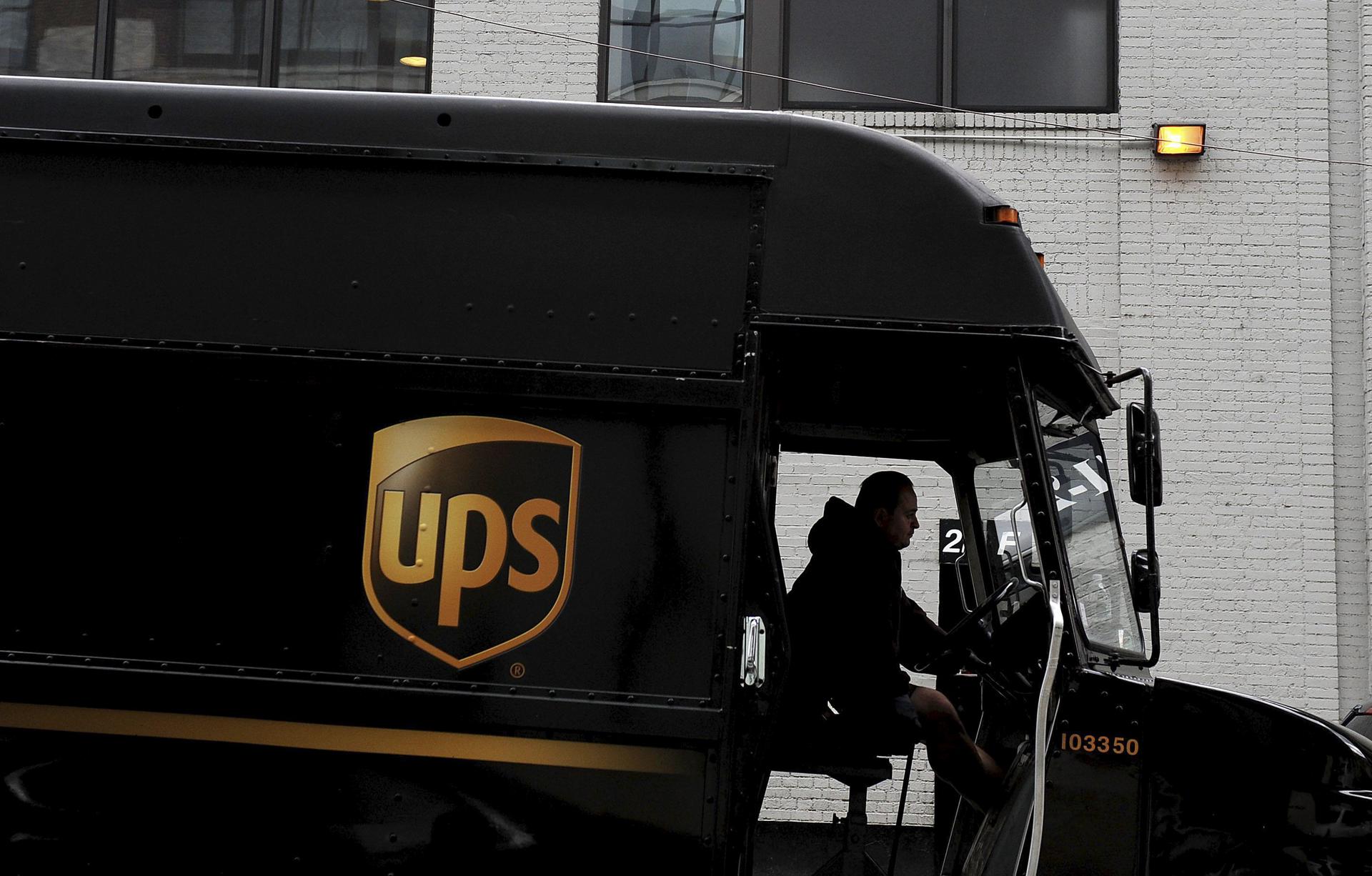 Trabajadores de UPS amenazan con una huelga en EE.UU. si no hay un acuerdo con la empresa