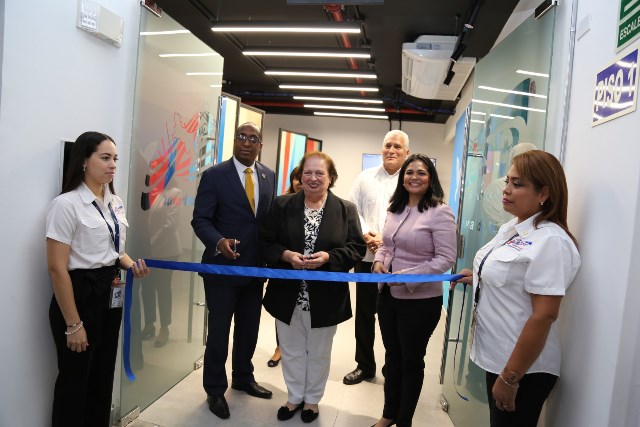 Con apoyo de Estados Unidos, Aduanas inauguró Centro de Análisis de Imágenes