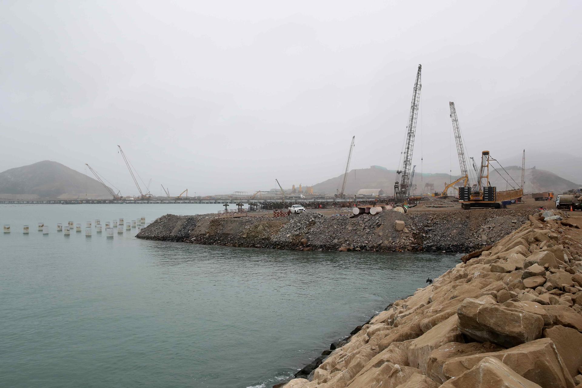 El puerto peruano de Chancay busca abrir una puerta de Suramérica a Asia con capital chino