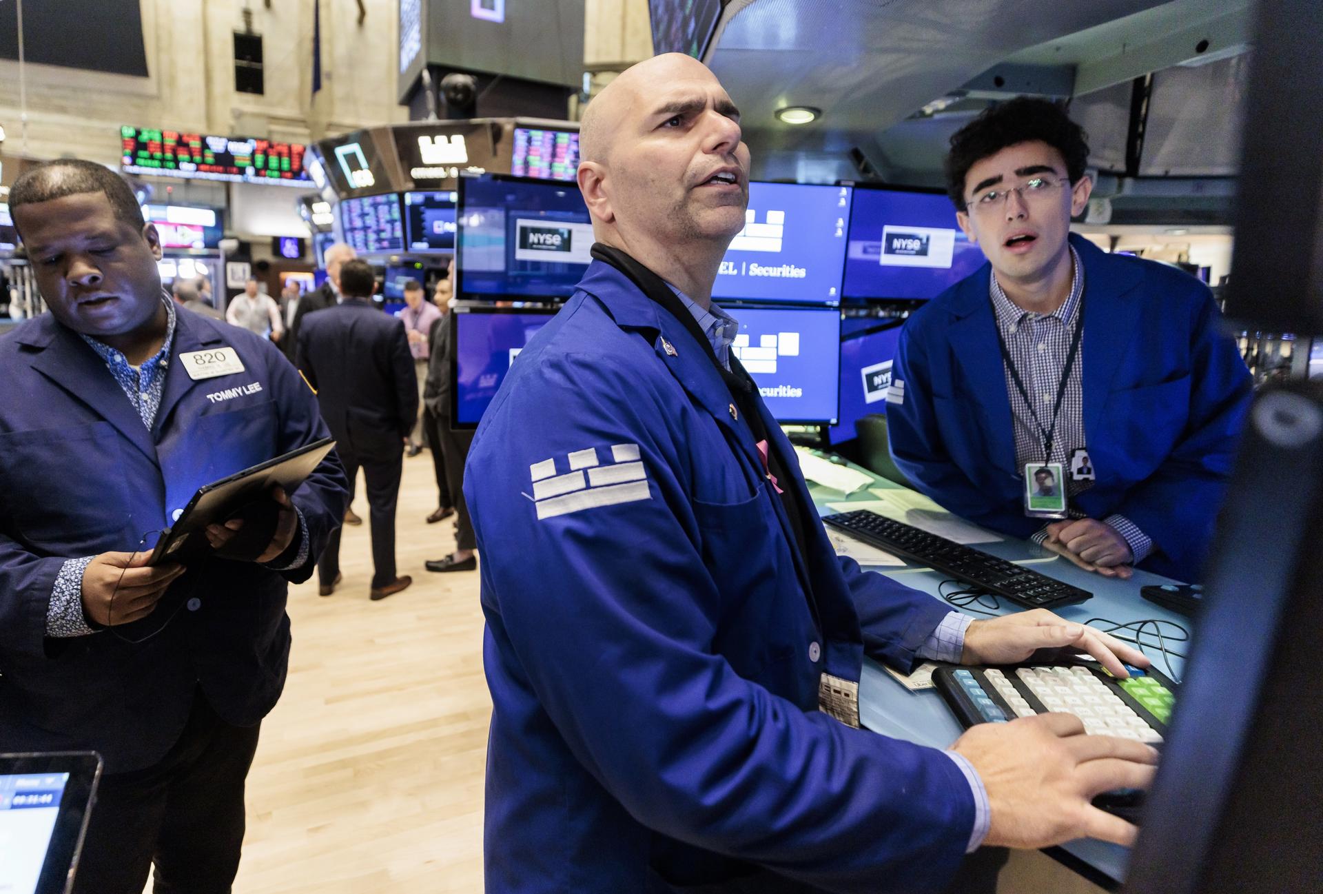 Wall Street abrió en rojo y el Dow Jones cayó un 0,21 %