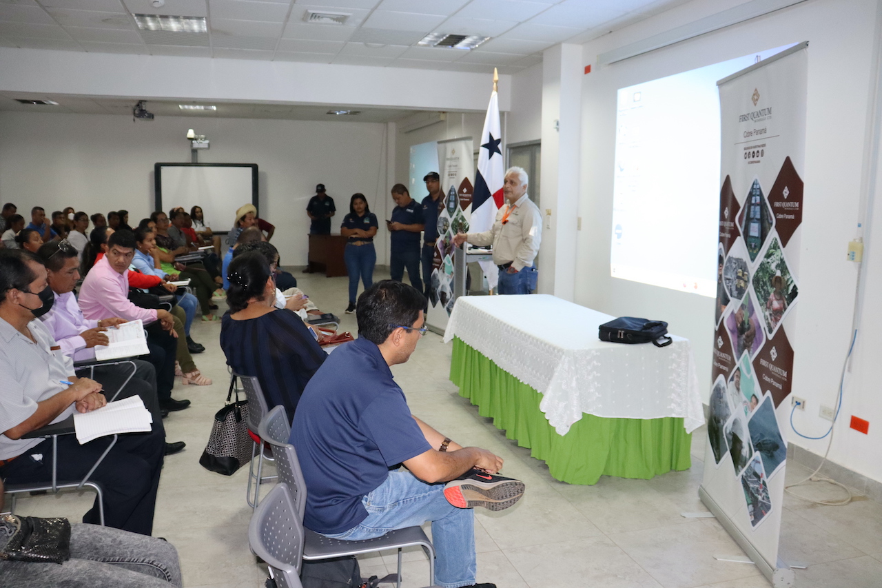 Cobre Panamá presentó logros alcanzados en su Programa Escuelas Integrales