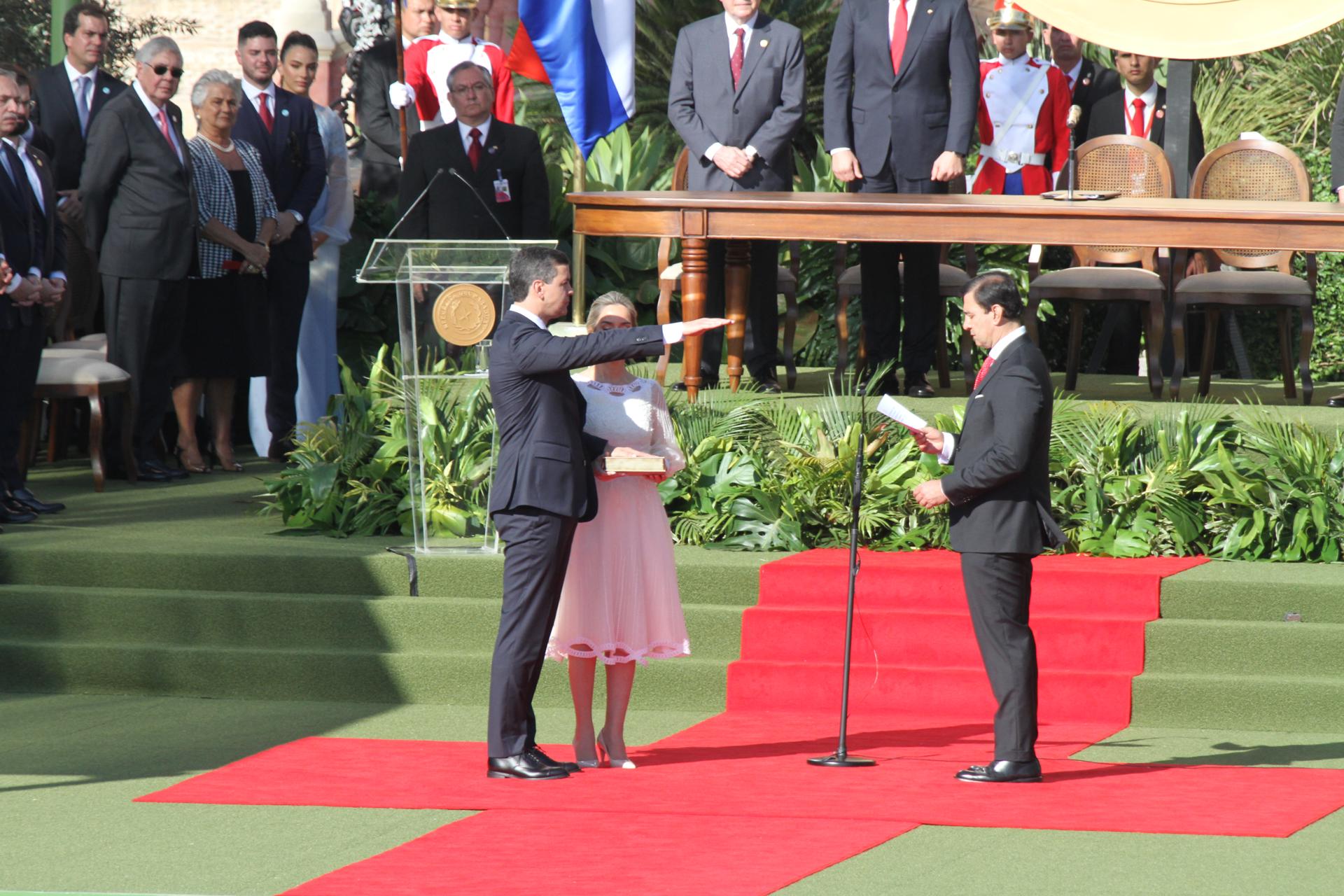 Peña asumió la Presidencia dispuesto a consensuar y convertir a Paraguay en protagonista