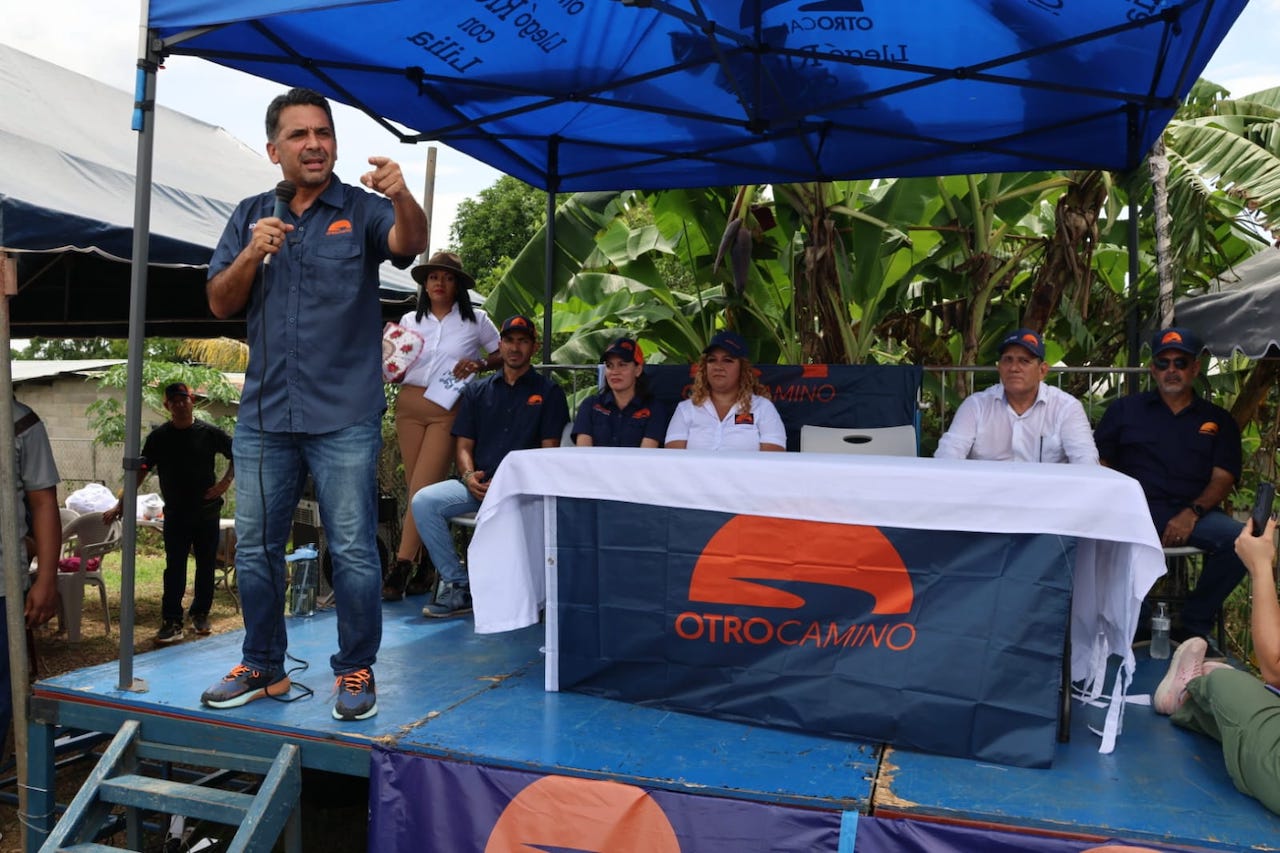Lombana arrancó en Veraguas su primera gira como candidato a la Presidencia