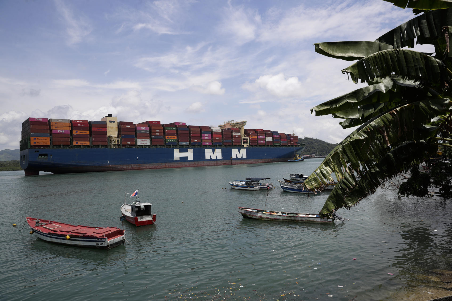 Canal de Panamá informó que hay 134 buques en espera tránsito por sequía en su cuenca