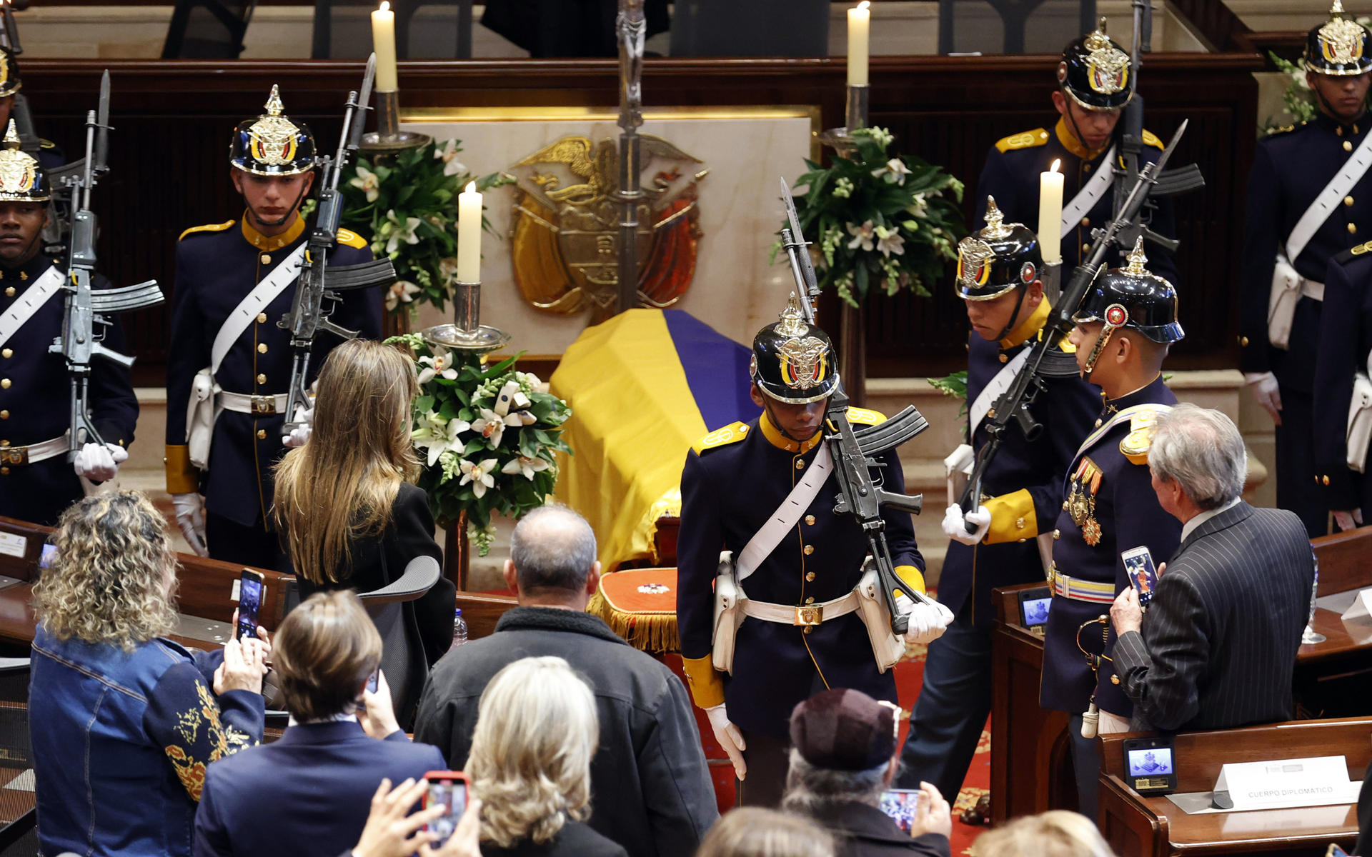 Colombia despidió de manera solemne al maestro Botero, el hombre de alma sencilla