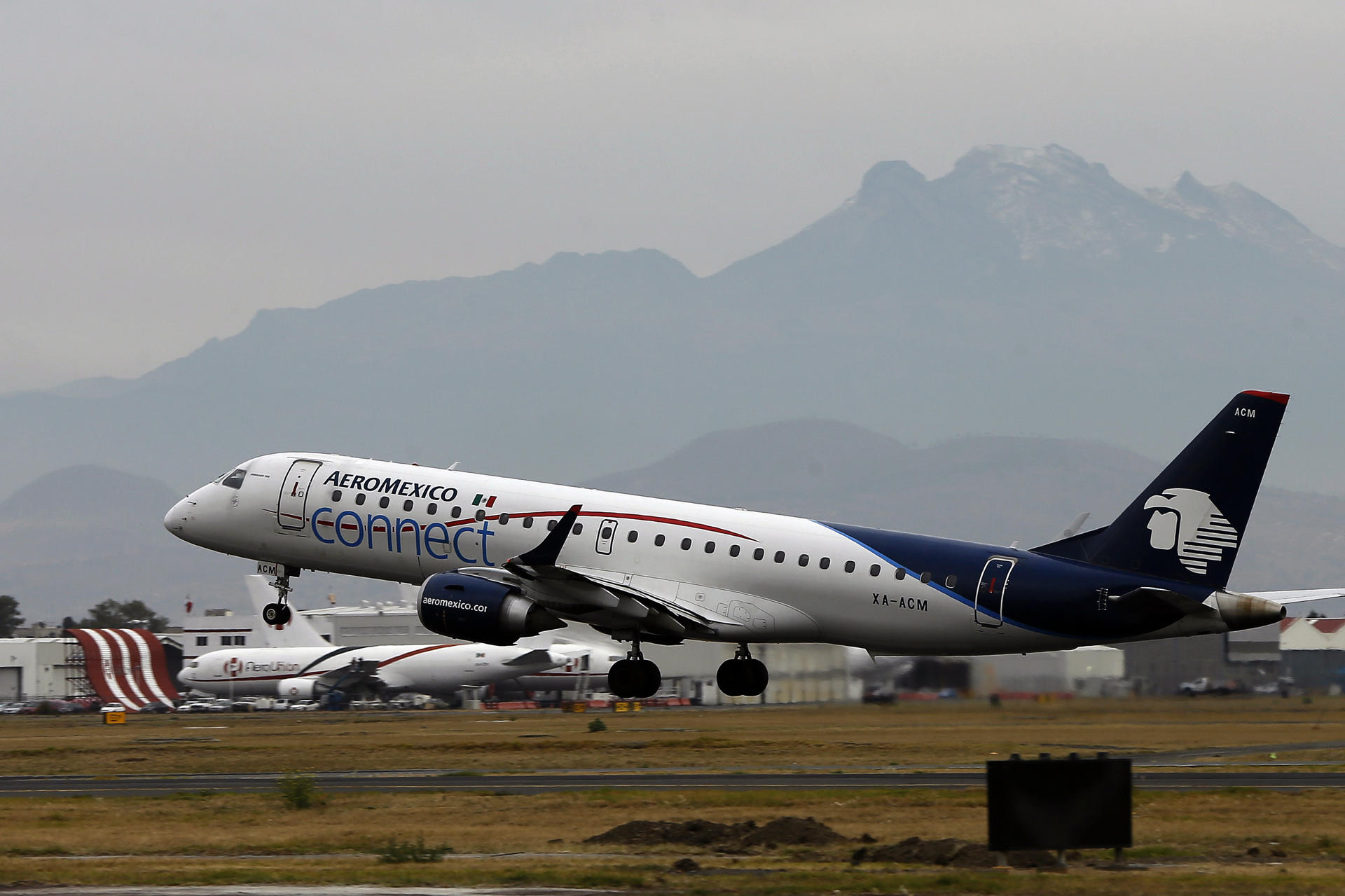 México prevé 50 nuevas rutas aéreas tras recuperar la Categoría 1 de seguridad de EE.UU.