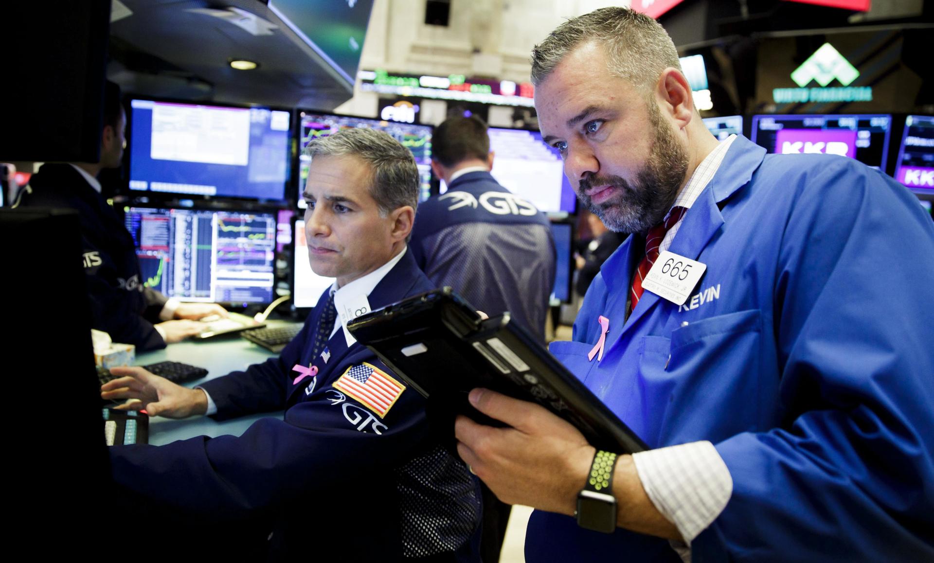 Wall Street abre en verde y el Dow Jones sube un 0,48 %
