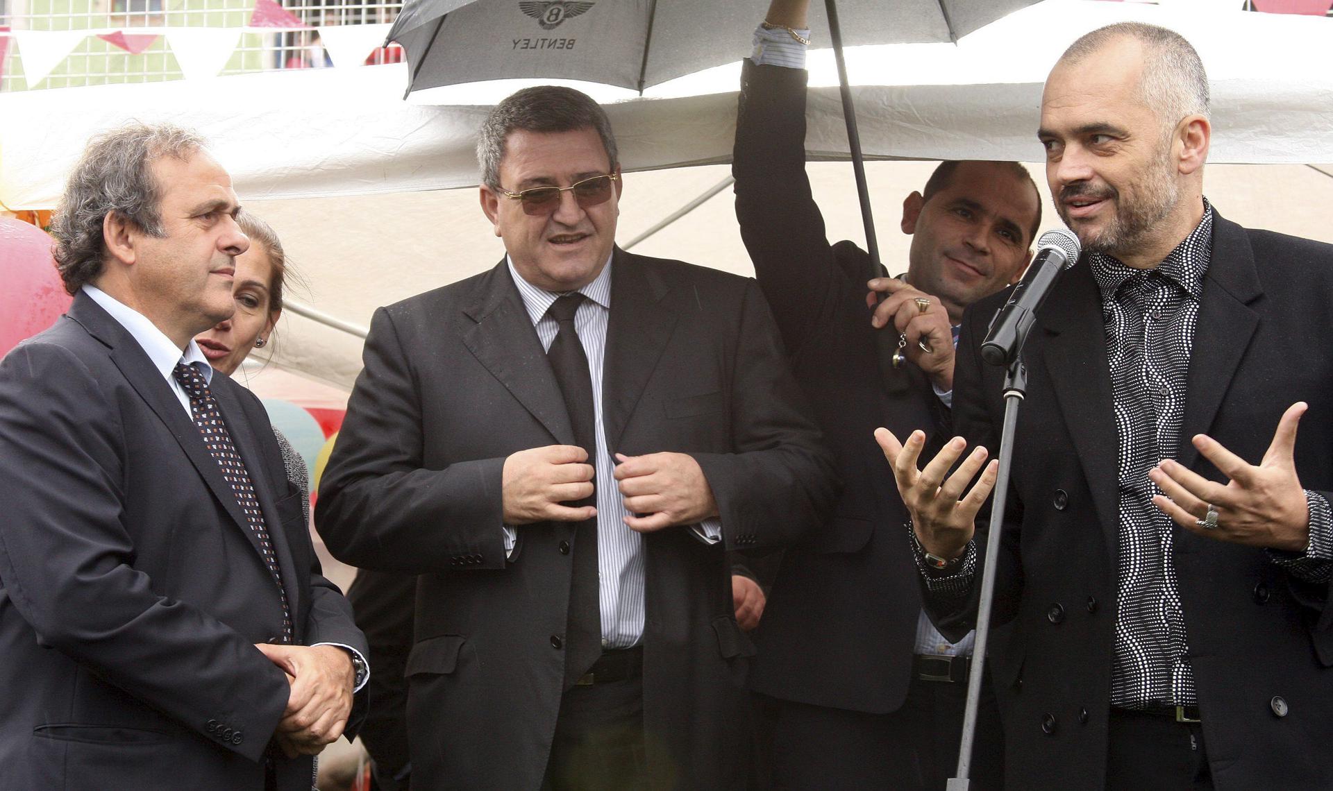 El albanés Duka releva a Rubiales en UEFA, que trasladó congreso de Madrid a París