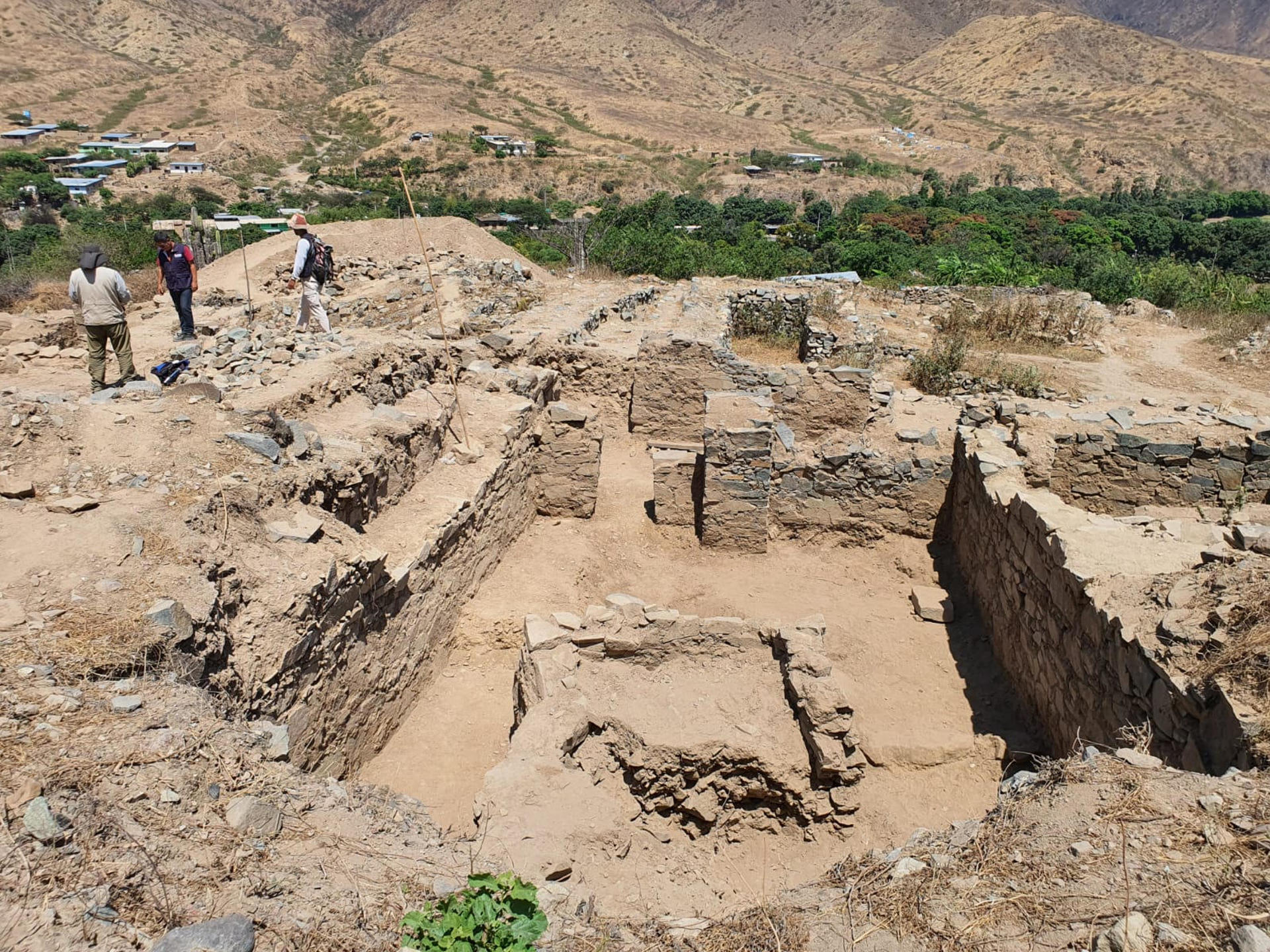 Descubren en Perú un extenso asentamiento arqueológico dedicado al "culto a los ancestros"