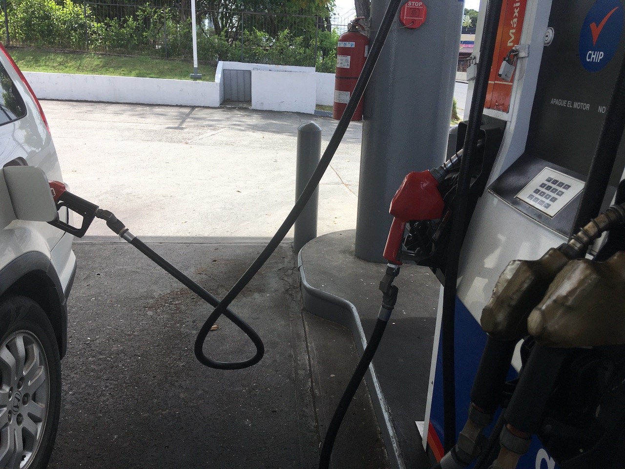 SNE anunció nuevos precios de venta del combustible al consumidor desde mañana