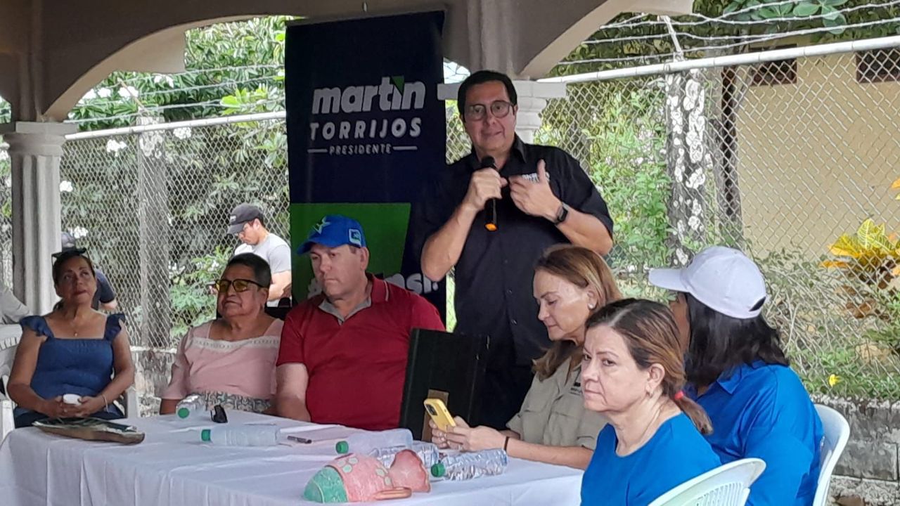 Con apoyo de la población a partir de mayo vendrá ese Panamá posible, dijo Martín Torrijos