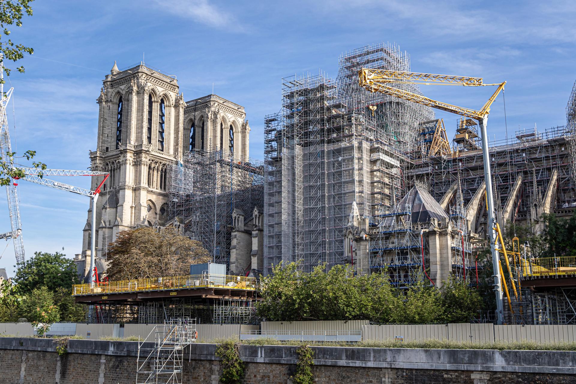 Notre Dame quiere lucir su nueva aguja para los Juegos Olímpicos de París