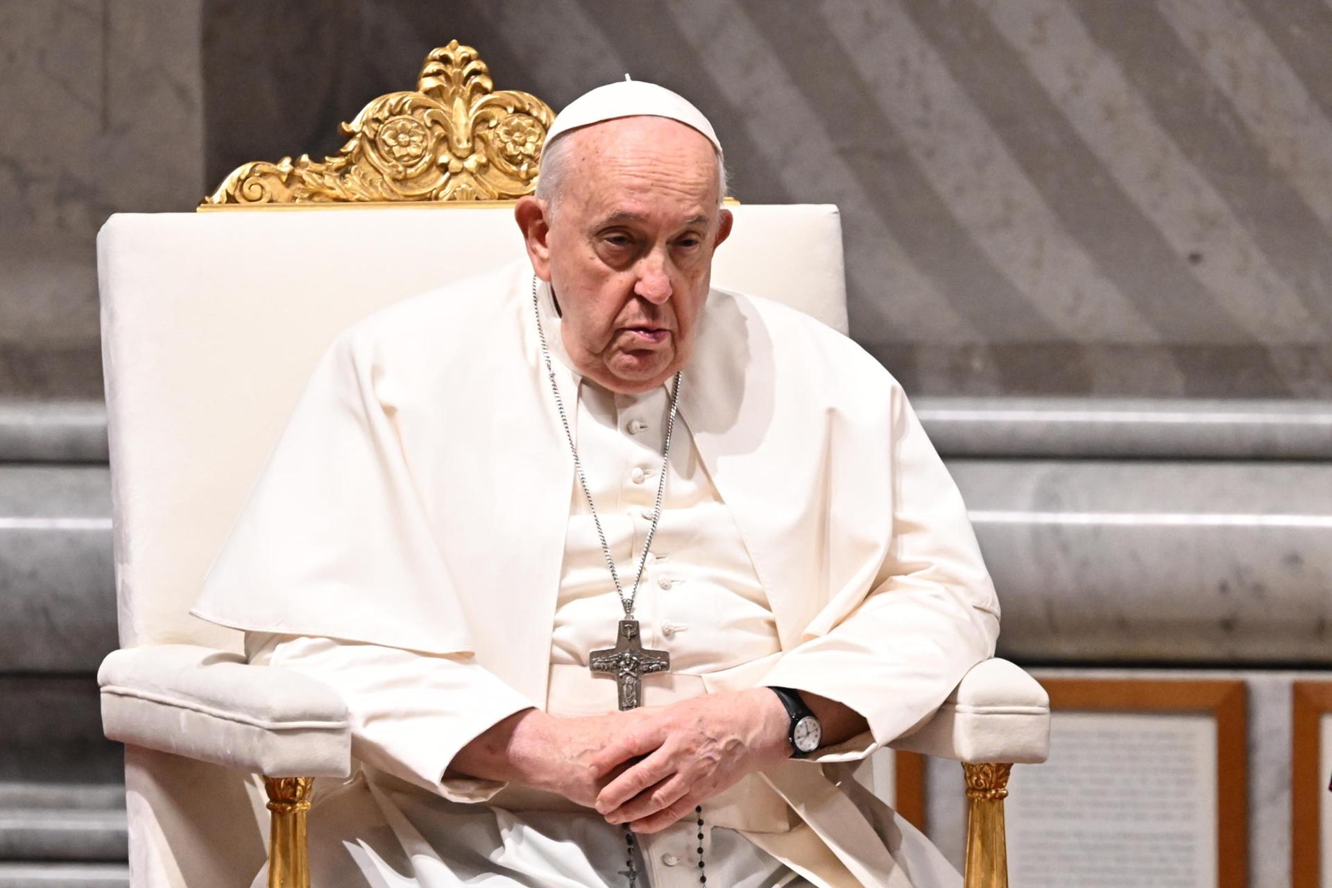 Papa Francisco en mensaje de Navidad pide alto al fuego en Gaza