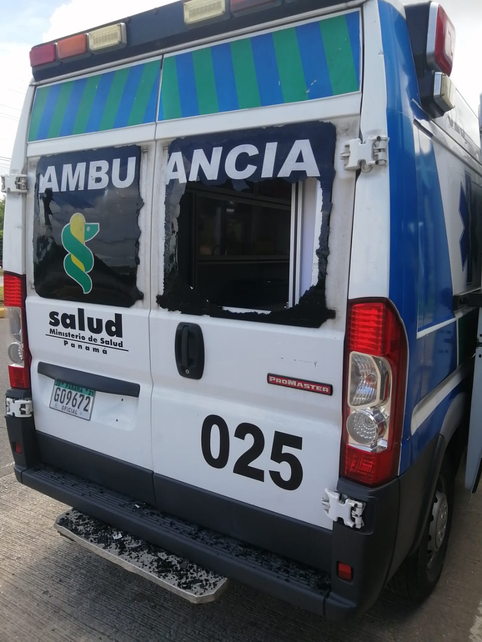 Vandalizan ambulancia de la Región de Panamá Norte
