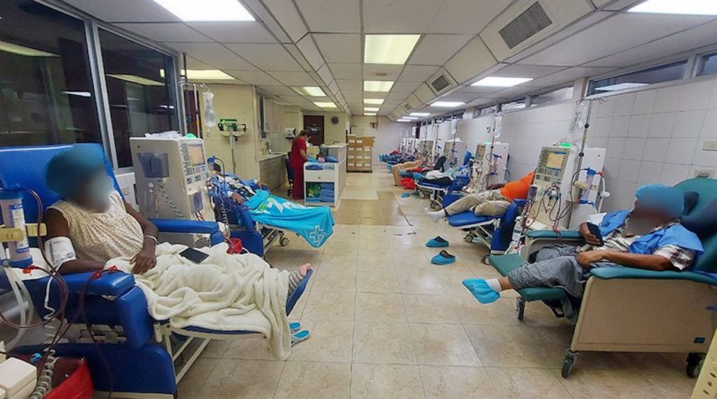 Complejo Hospitalario se abasteció de medicamentos e insumos por aumento de pacientes renales