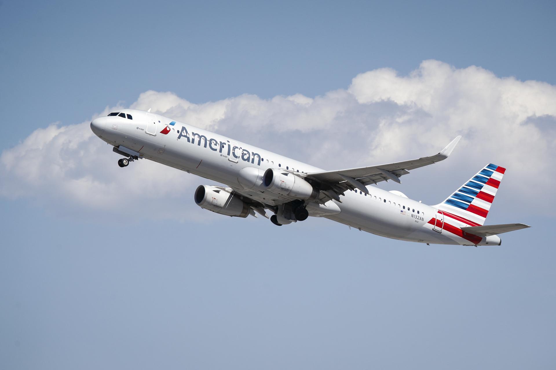 American Airlines elevó a once el número de aviones E175 encomendados a Embraer