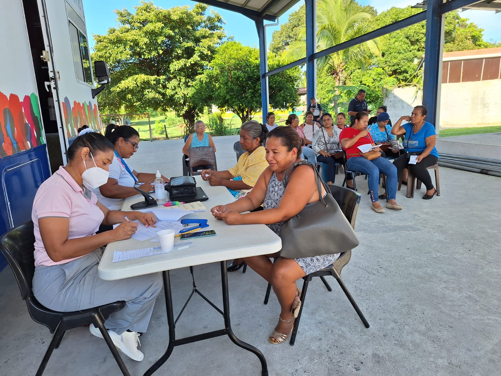 Clínica móvil Salud sobre Ruedas recorrió el distrito de Chame en Panamá Oeste