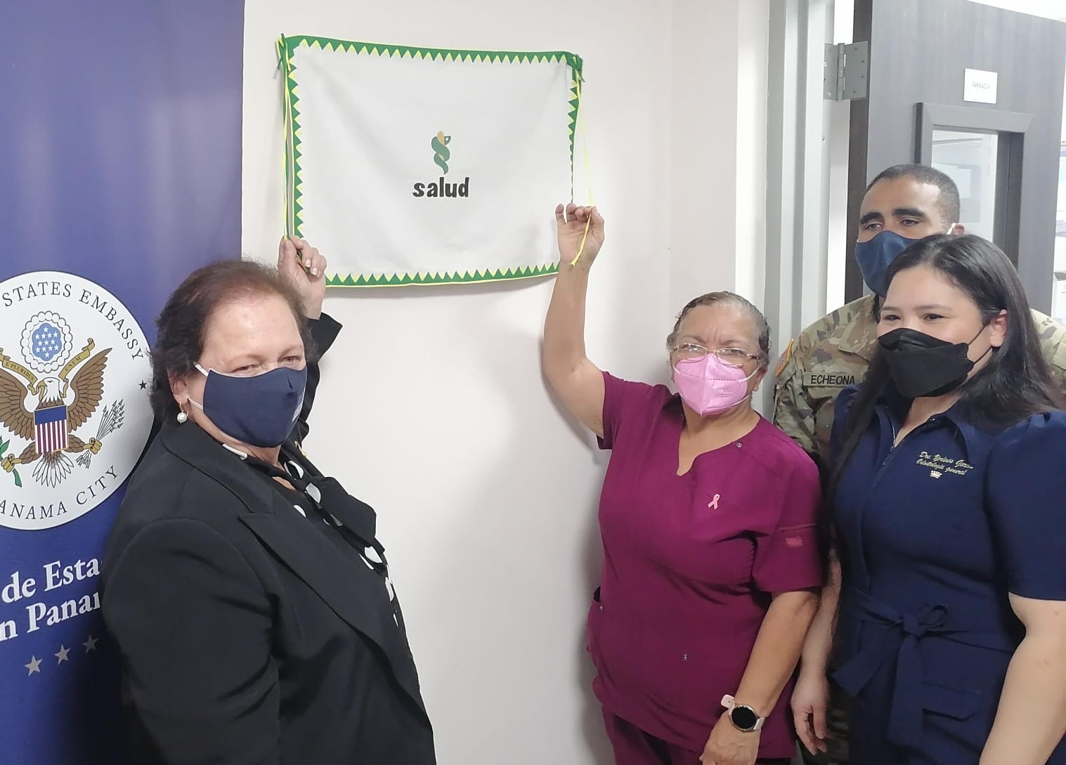 Embajadora de EE.UU., recorrió nuevas instalaciones del centro de salud de Paso Canoas