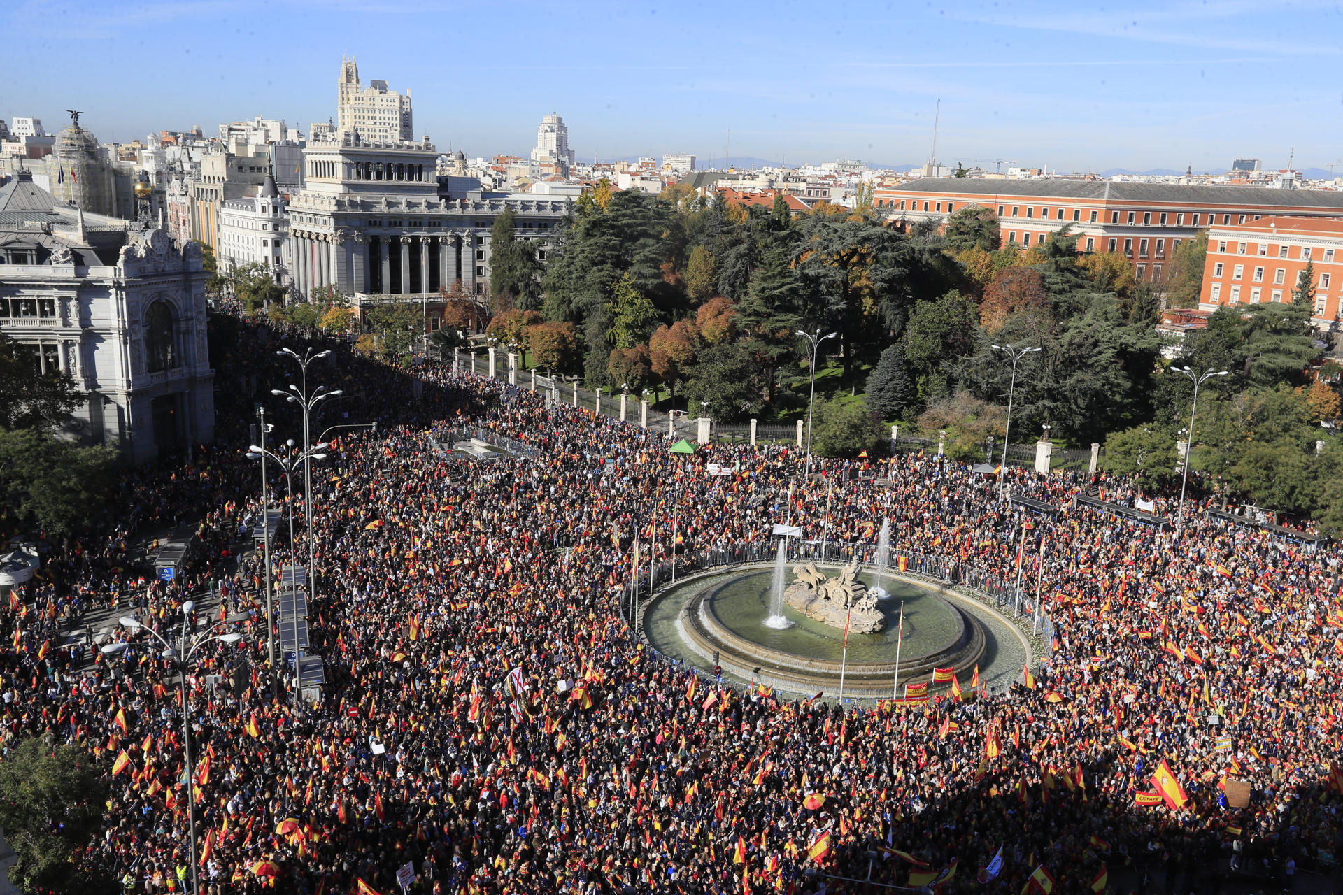 Nueva protesta en Madrid contra la ley de amnistía con asistencia multitudinaria