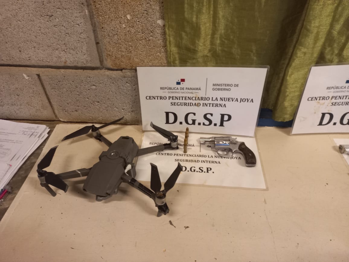 Decomisaron dron que transportaba arma de fuego en La Nueva Joya
