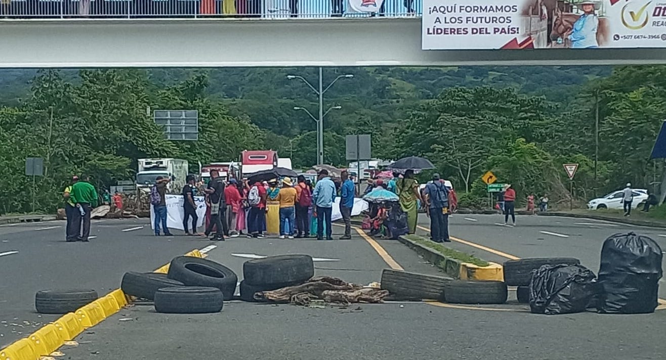 Defensoría instó a abrir vías para garantizar insumos médicos, alimentos y gasolina