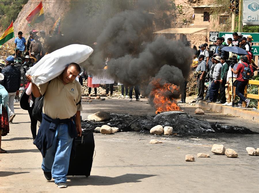 Crece protesta en Bolivia en apoyo a Morales  