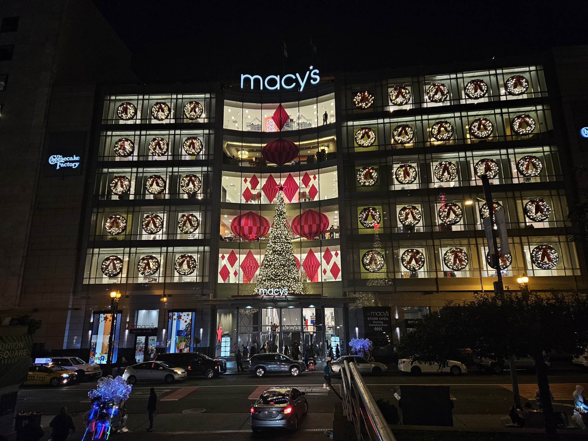 Macy's anuncia el cierre de 150 tiendas