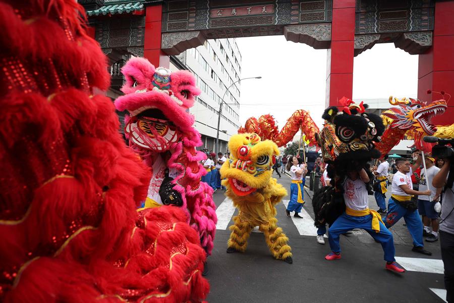 China estrena el Año del Dragón con un llamado a ser un país más poderoso