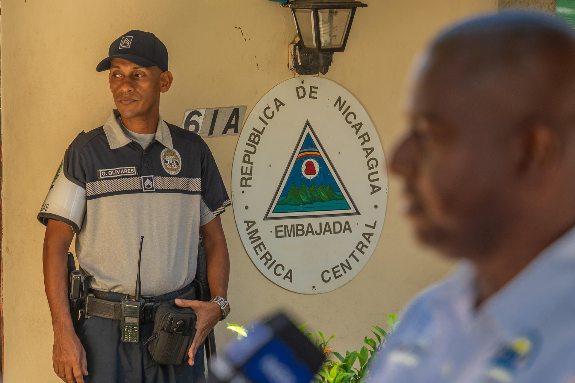 Policía no permitirá manifestaciones frente a embajada de Nicaragua