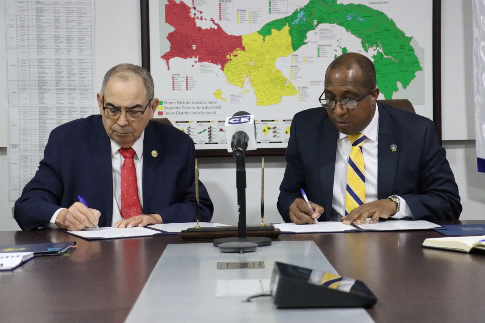 Fiscalía Electoral y Ministerio Público firman acuerdo para las elecciones