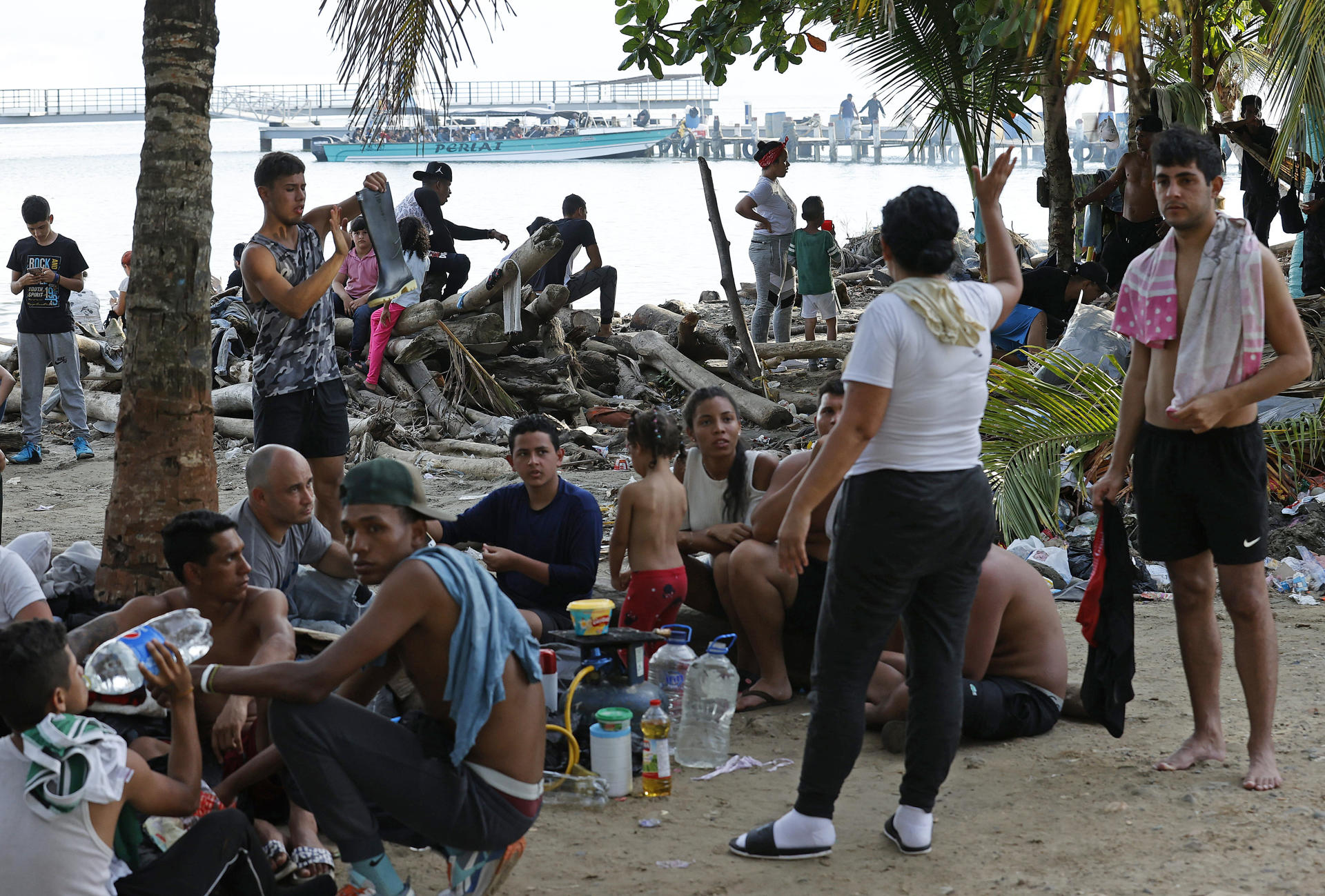 Panamá prevé que ingreso de migrantes por Darién será superior al año pasado
