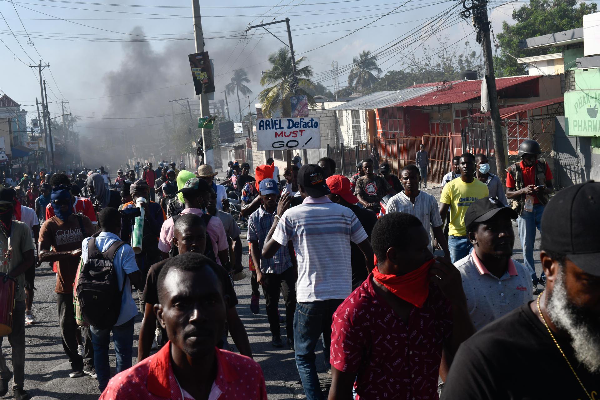 EEUU pide acelerar el despliegue de una fuerza multinacional en Haití