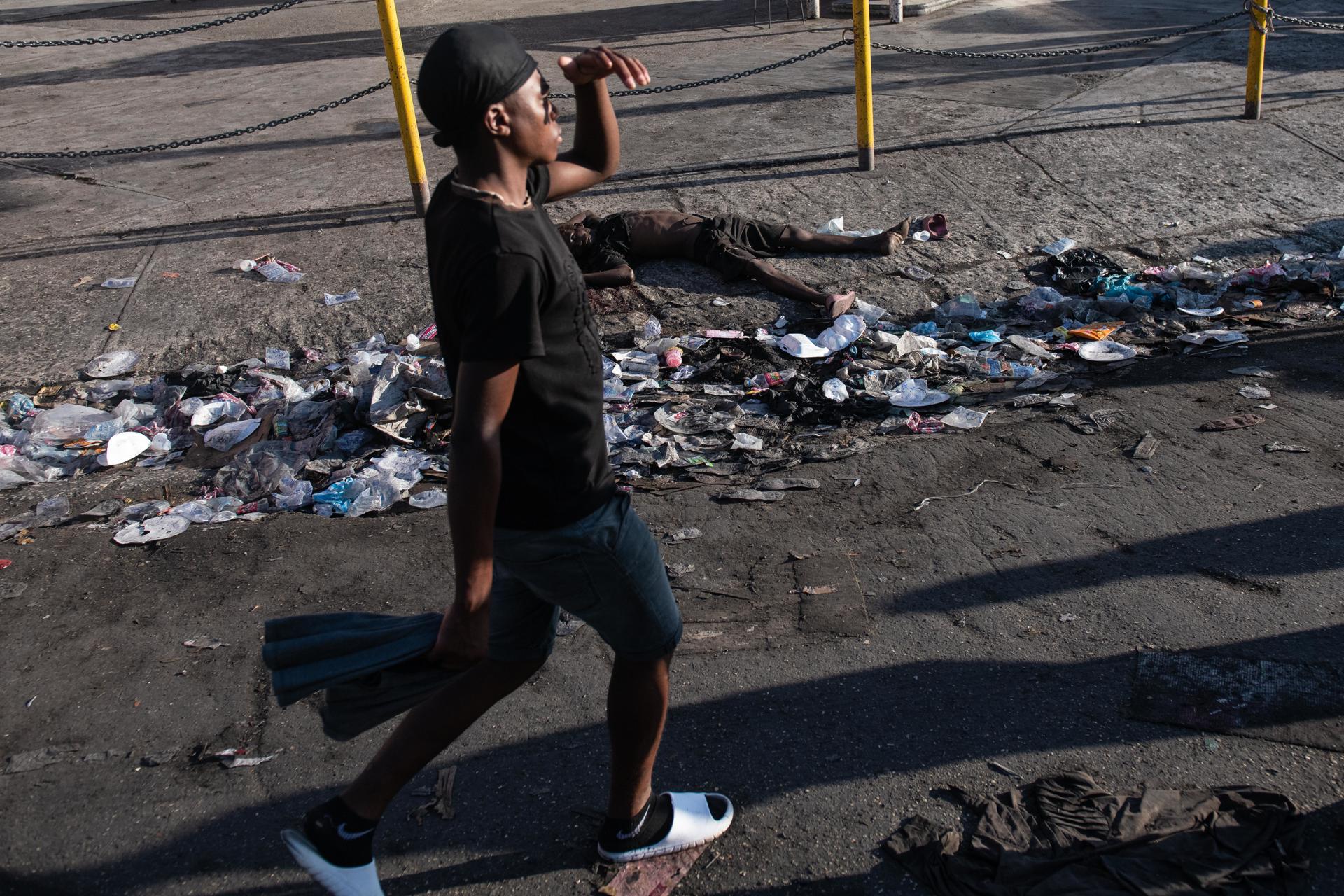 Violencia pandillera deja cadáveres en calles de Puerto Príncipe
