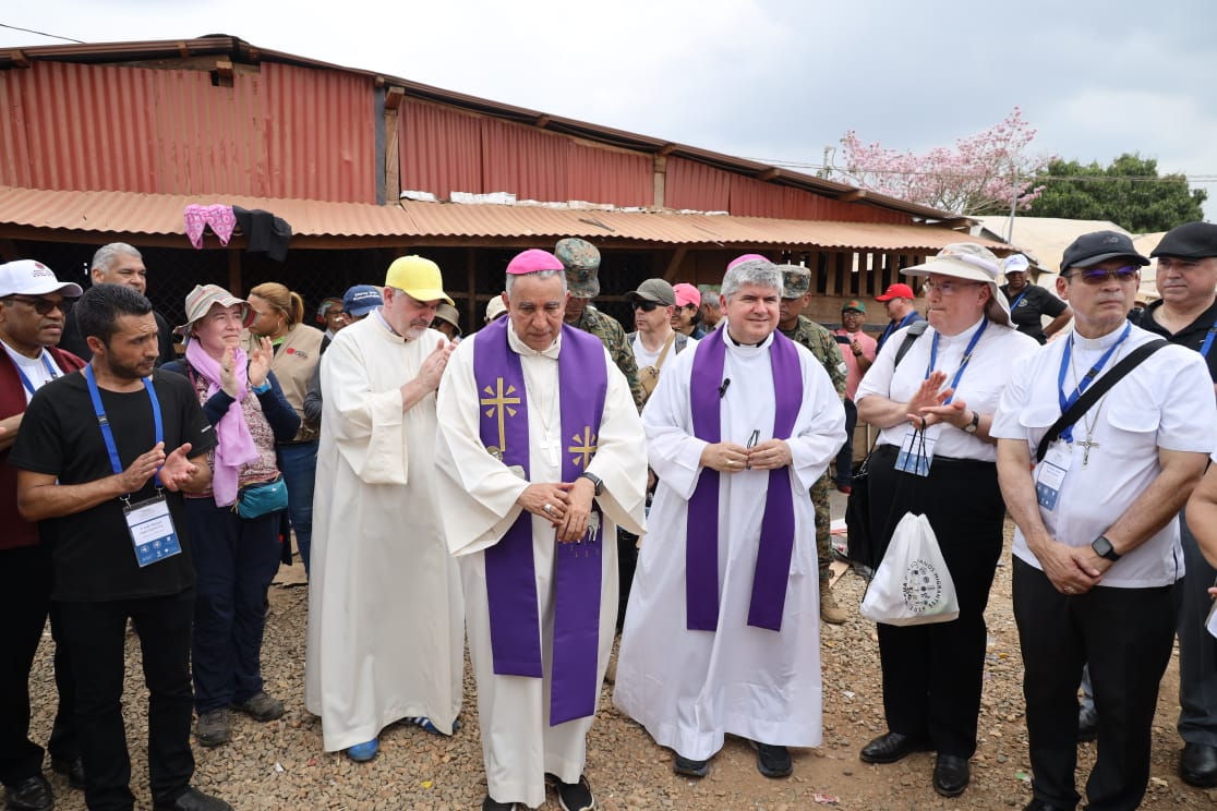 Obispos visitan Darién para conocer situación de migrantes