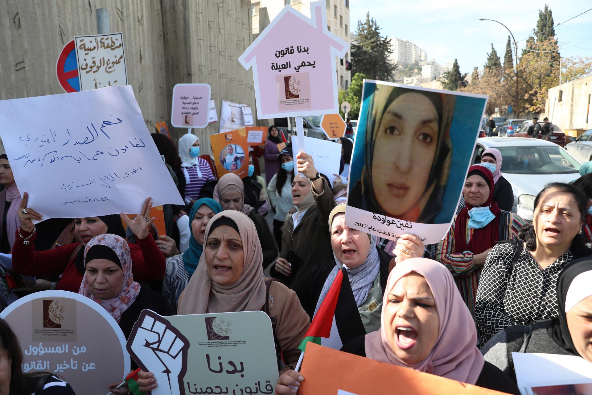 Liga Árabe elogia a las mujeres palestinas en el Día Internacional de las Mujeres 