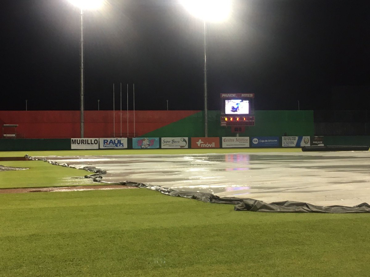 Ajustan por lluvias calendario de serie final del béisbol nacional 