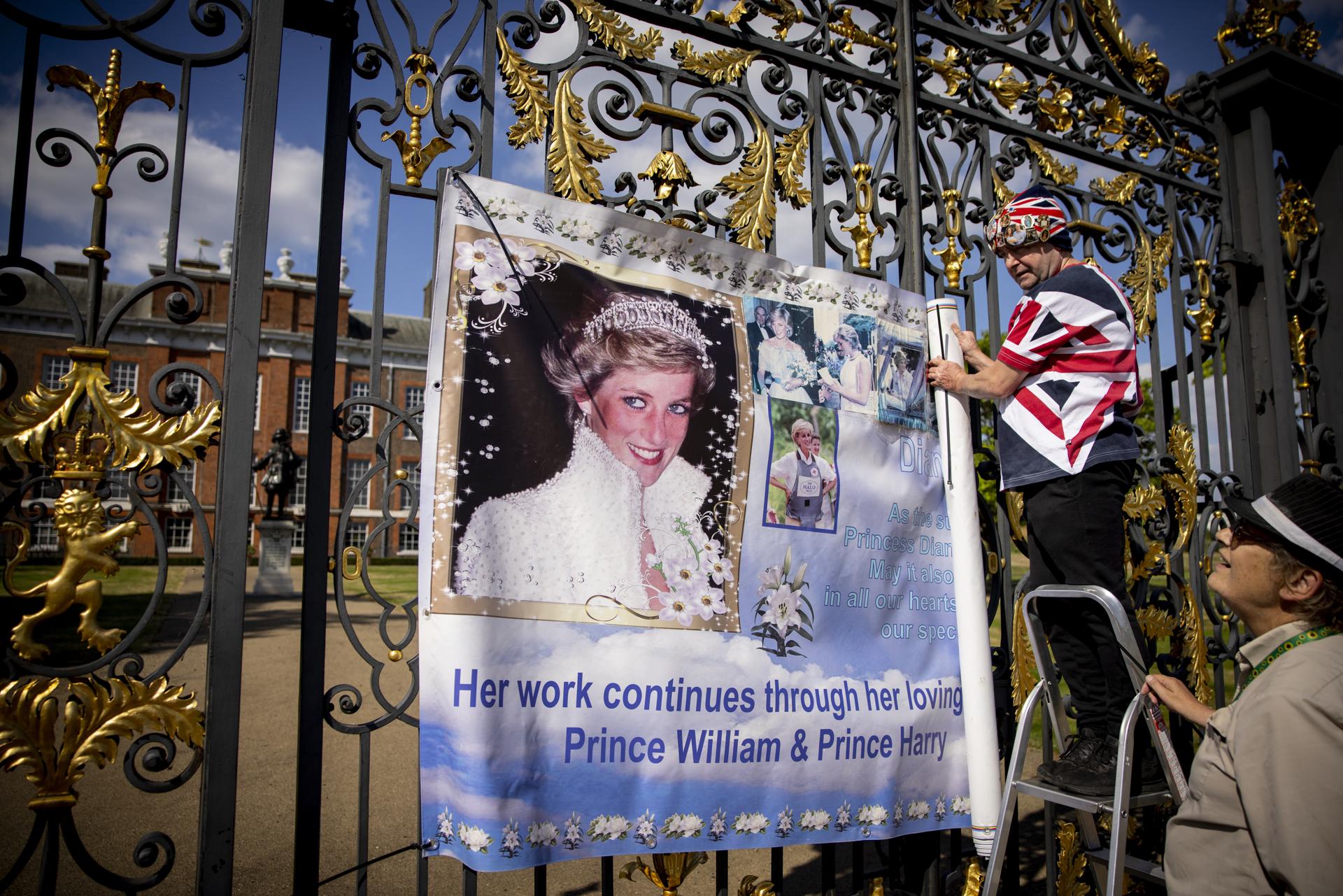 A subasta el primer contrato de trabajo de la princesa Diana