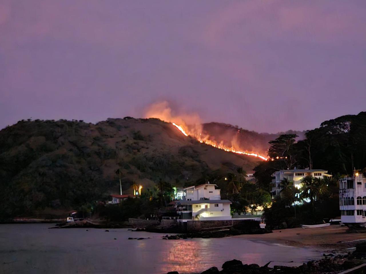 Incendios en vertederos de  Coclé y Taboga
