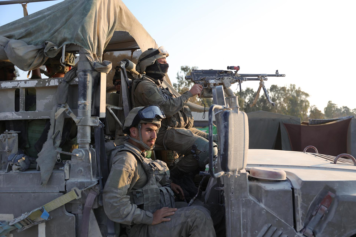 Maniobra inesperada de retirada del ejército Israelí del sur de Gaza, despierta sospechas