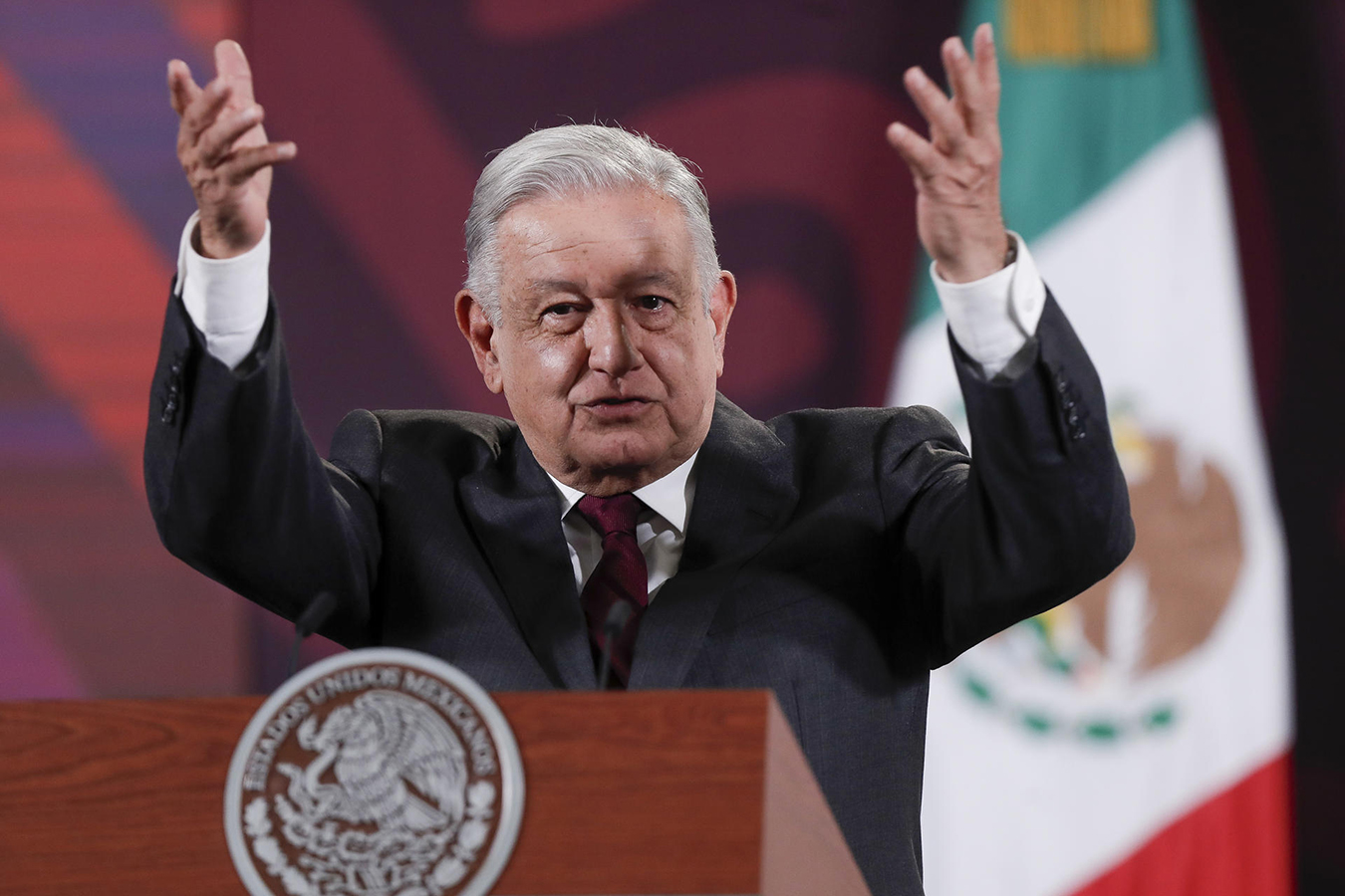 Políticos mexicanos apoyan a López Obrador tras romper relaciones con Ecuador
